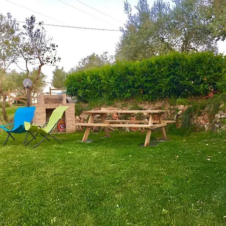 Nell'antica Torre Di Fronte A Διαμέρισμα